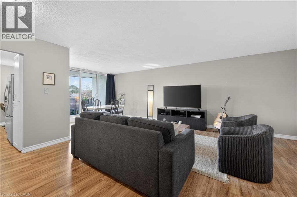 1425 GHENT Avenue Unit# 304 — photo 4