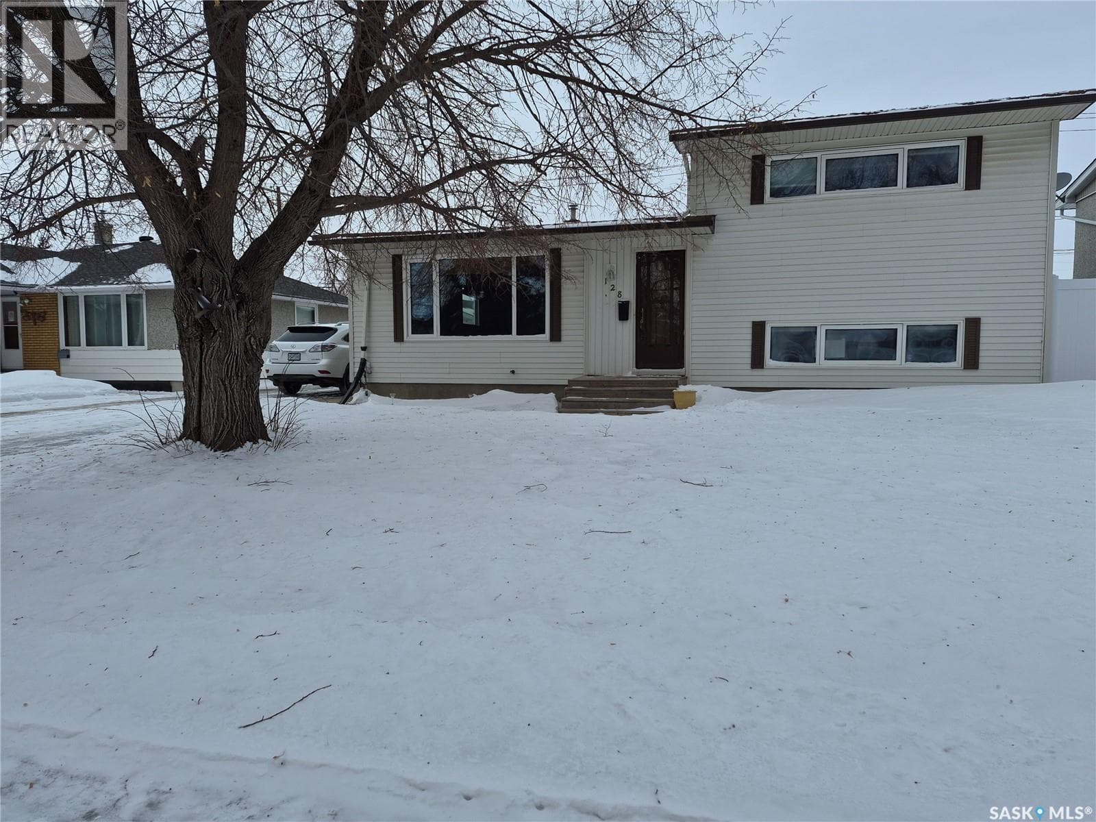 128 YARNTON CRESCENT in Regent Park