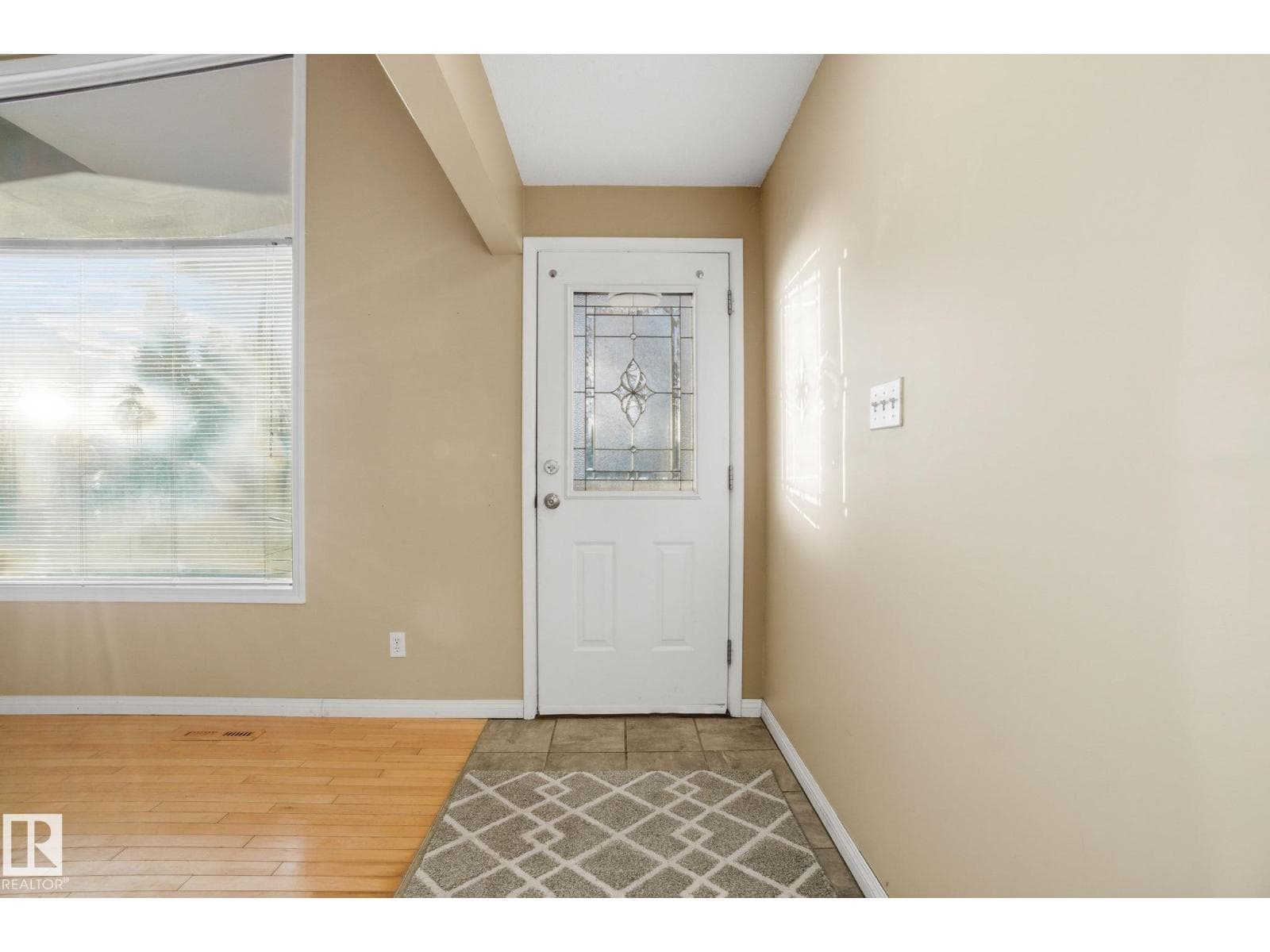 4015 120 STREET NORTHWEST — photo 5