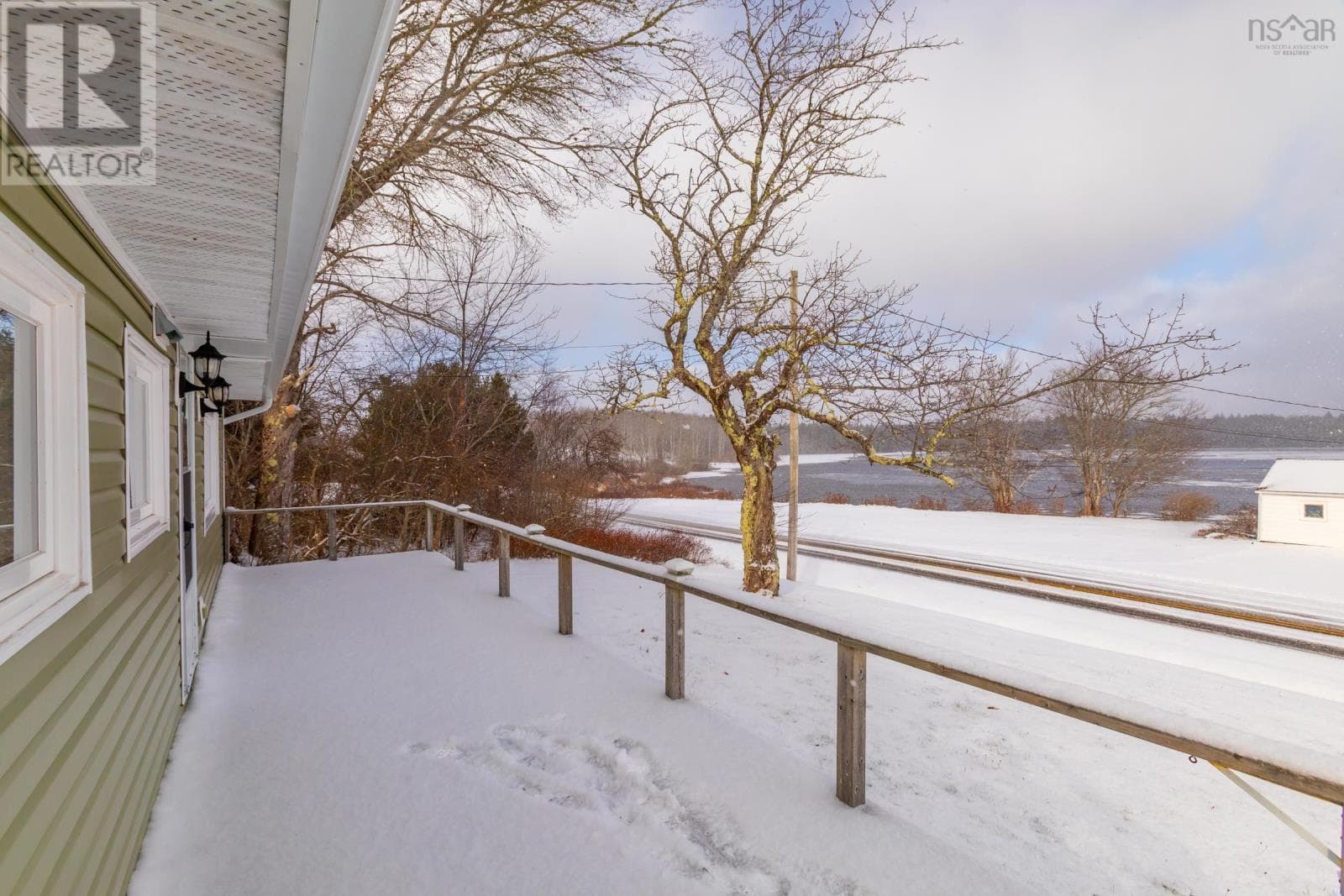 638 FRENCH ROAD — photo 3