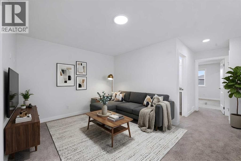 526 Wolf Willow Boulevard SE — photo 4