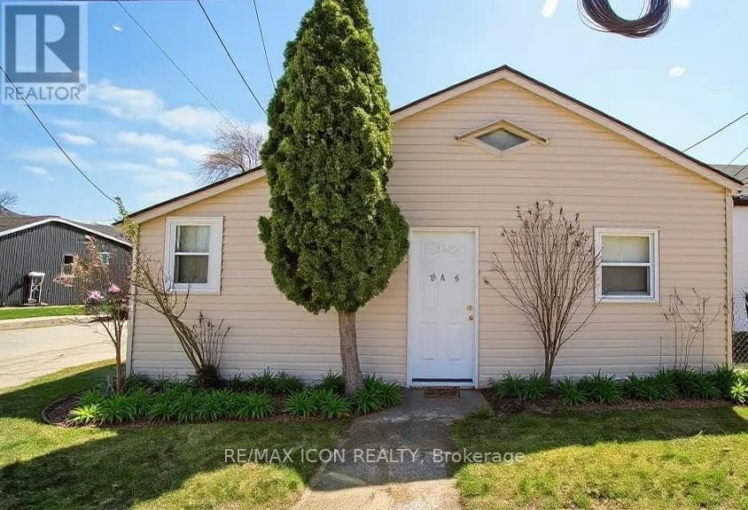 565 SOUTH STREET — photo 2