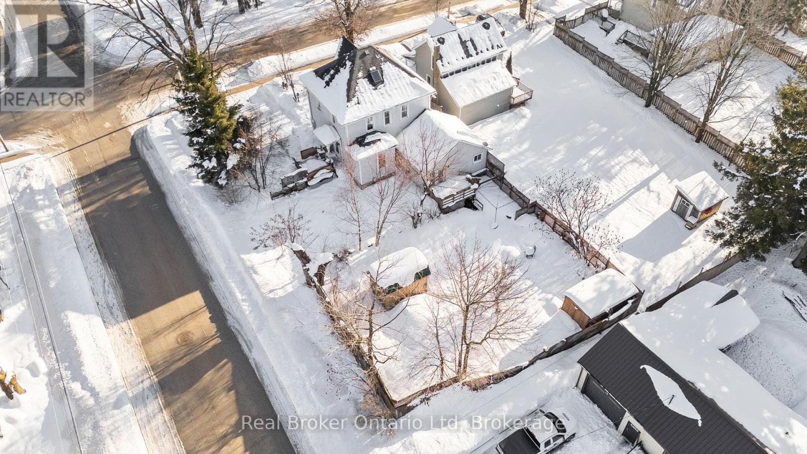 104 ISLA STREET — photo 3