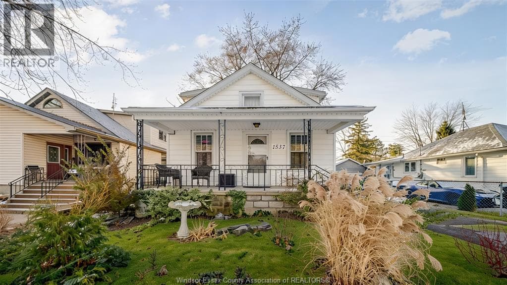 1537 WESTMINSTER AVENUE in East Windsor