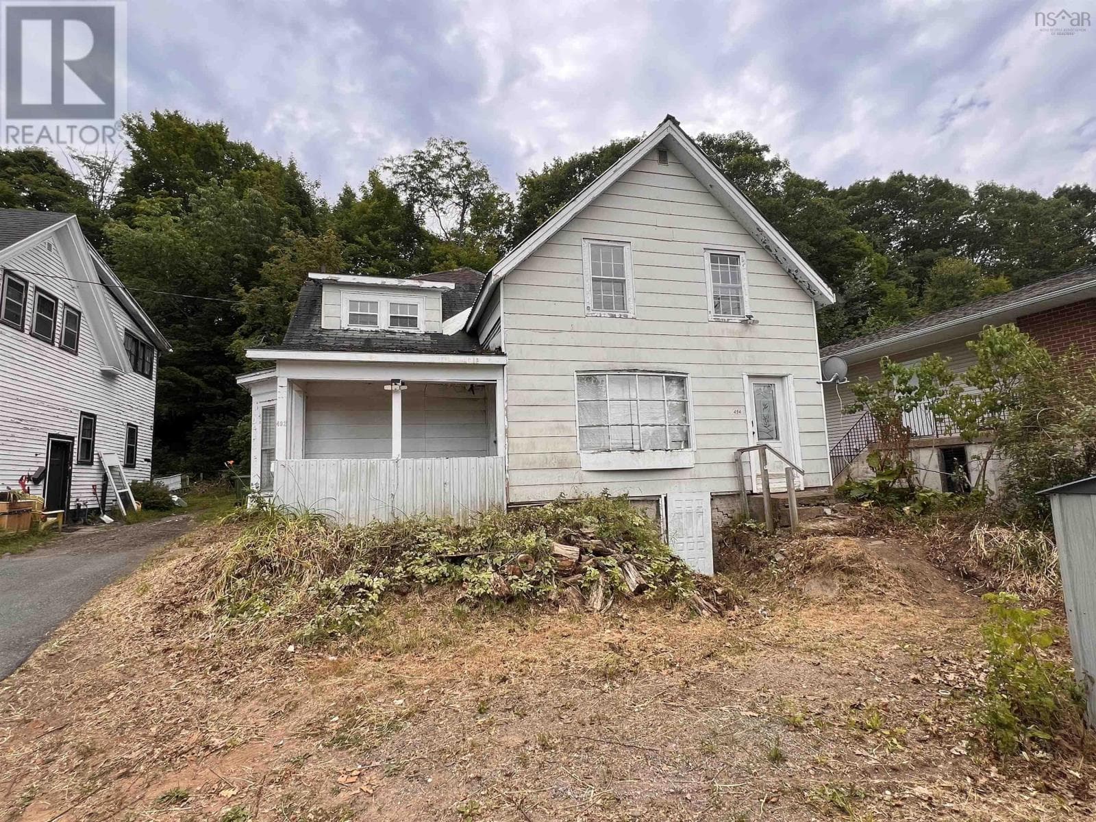 492 MAIN STREET in 