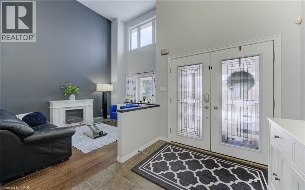 21 WEST TREE DRIVE, Cornerstone — photo 3