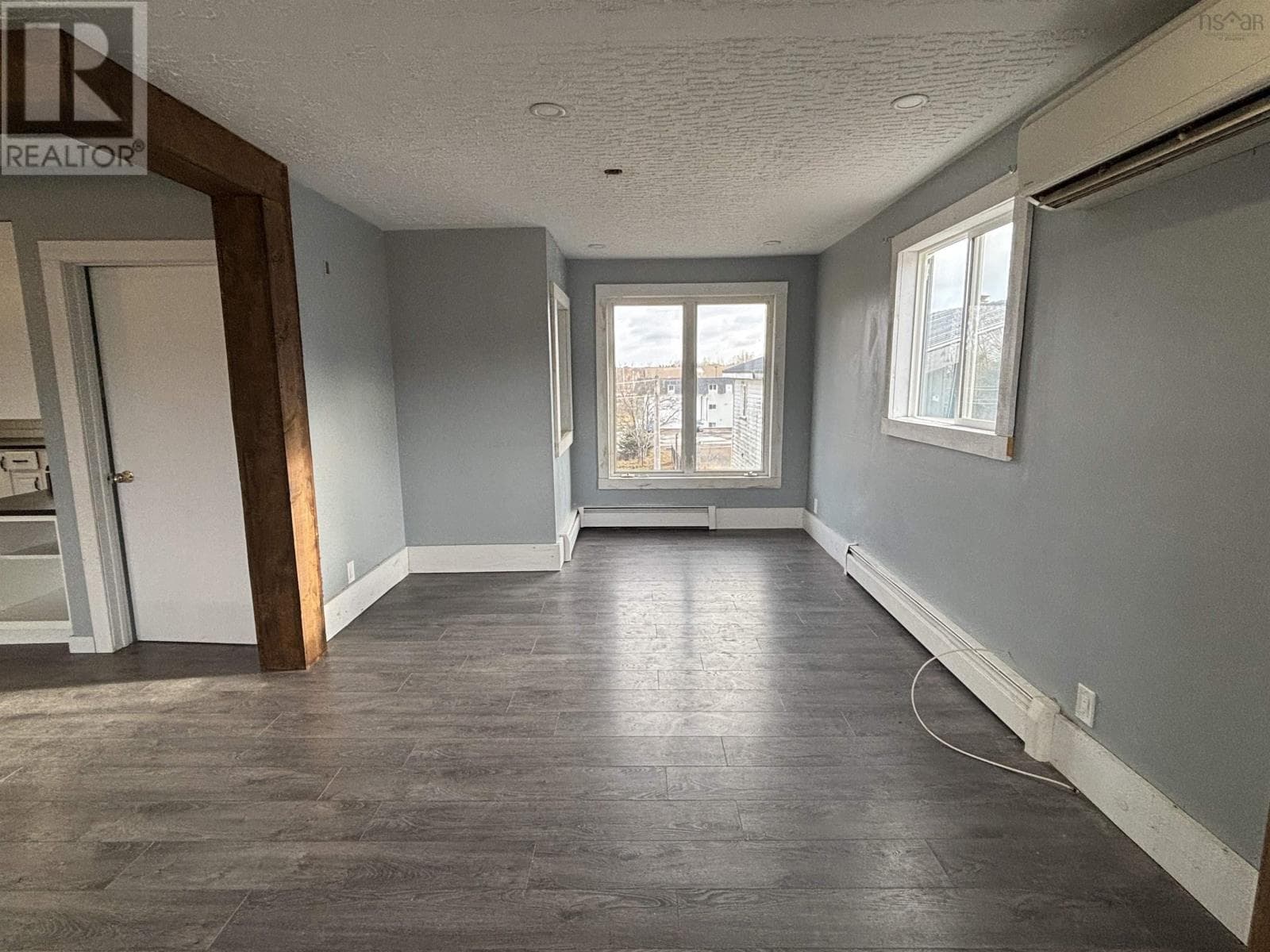 18 PRINCETON COURT — photo 4