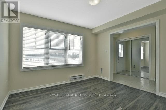 74 - 22 SPRING CREEK DRIVE — photo 3