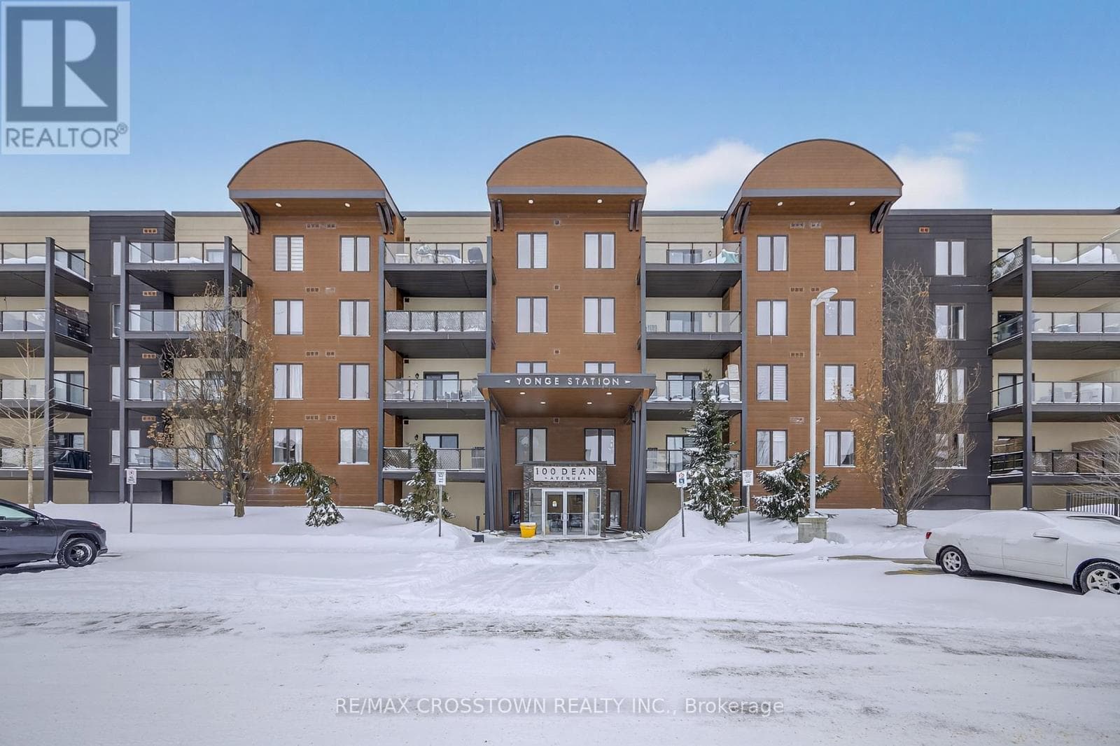 105 - 100 DEAN AVENUE — photo 2