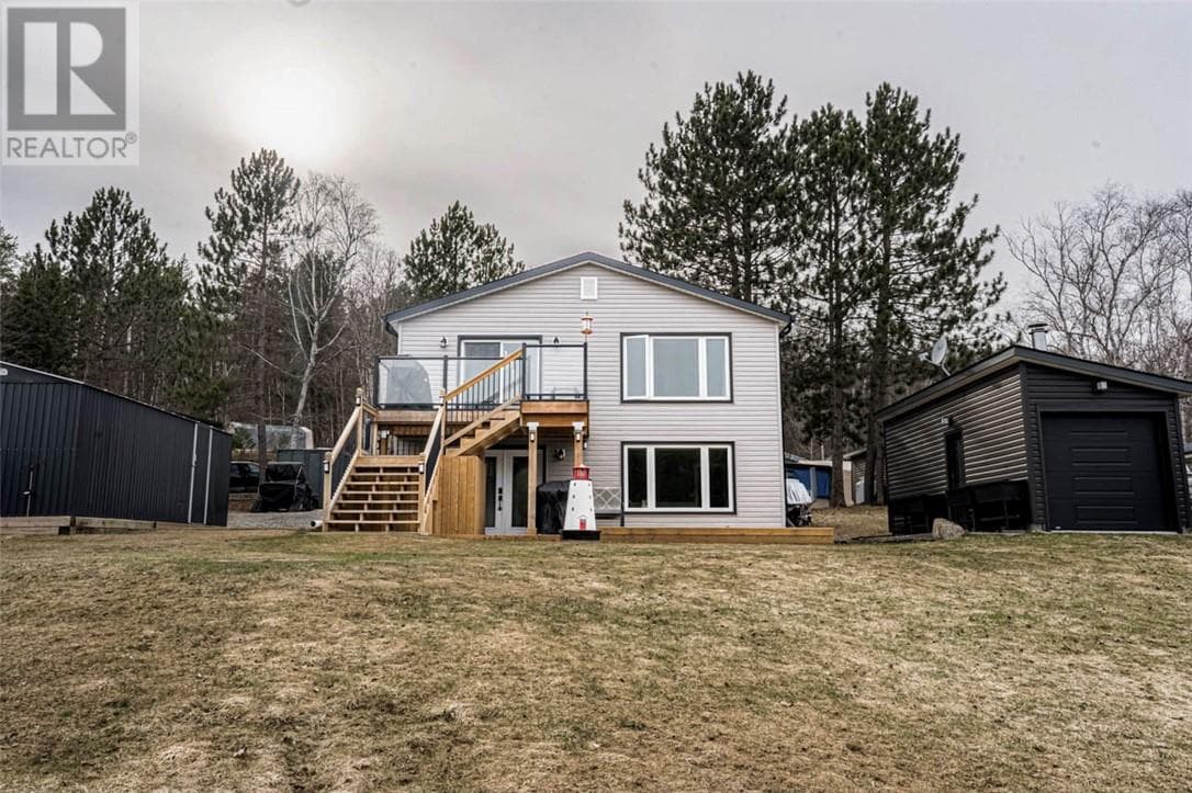 8A Frenchmans Bay — photo 3