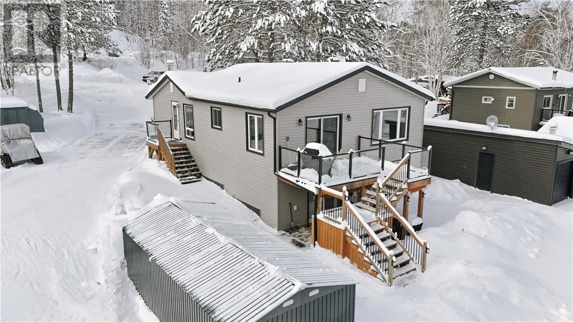 8A Frenchmans Bay — photo 3