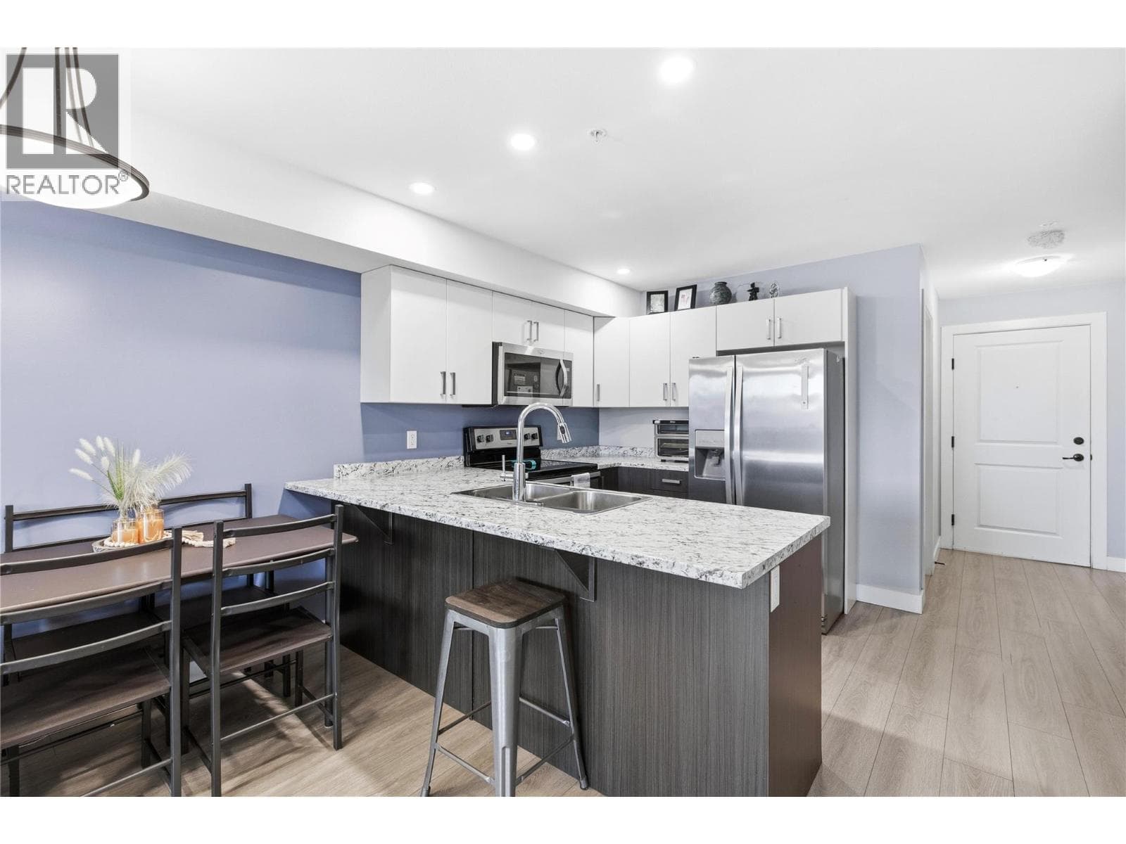5170 DALLAS Drive Unit# 321 in Dallas