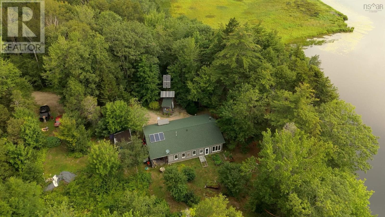 1542 CANAAN ROAD — photo 3
