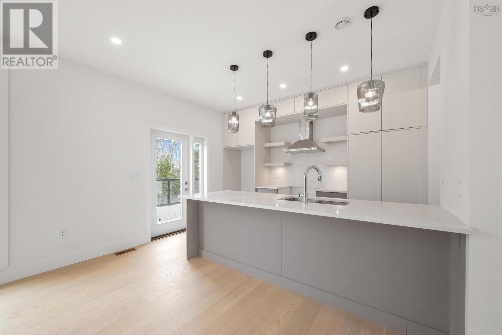 11 MERION COURT, NSAR — photo 3