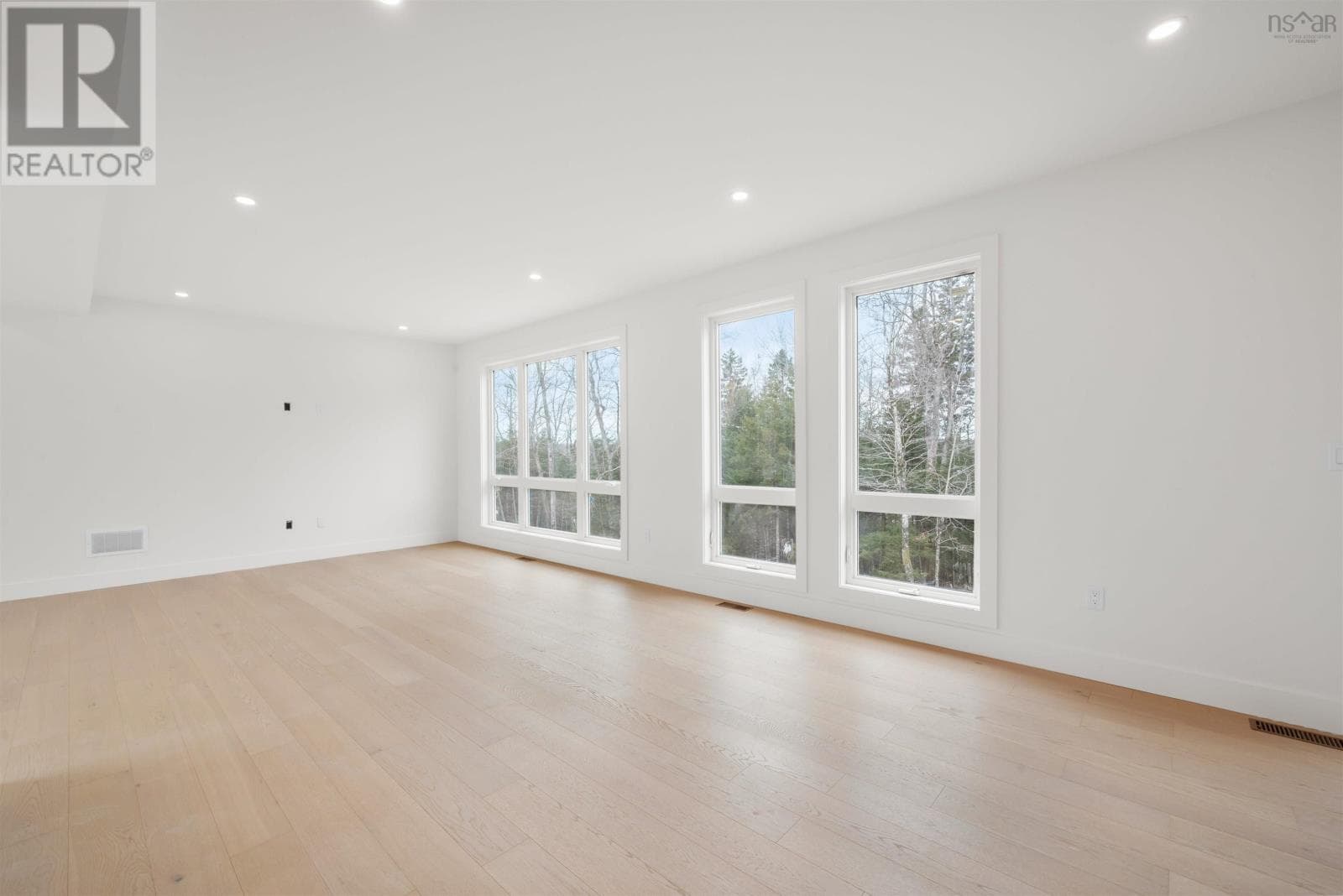11 MERION COURT, NSAR — photo 4