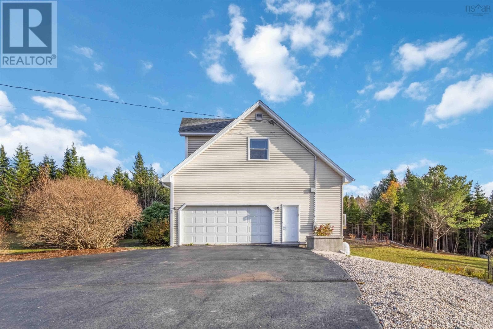 39 HOMEWOOD GROVE — photo 4