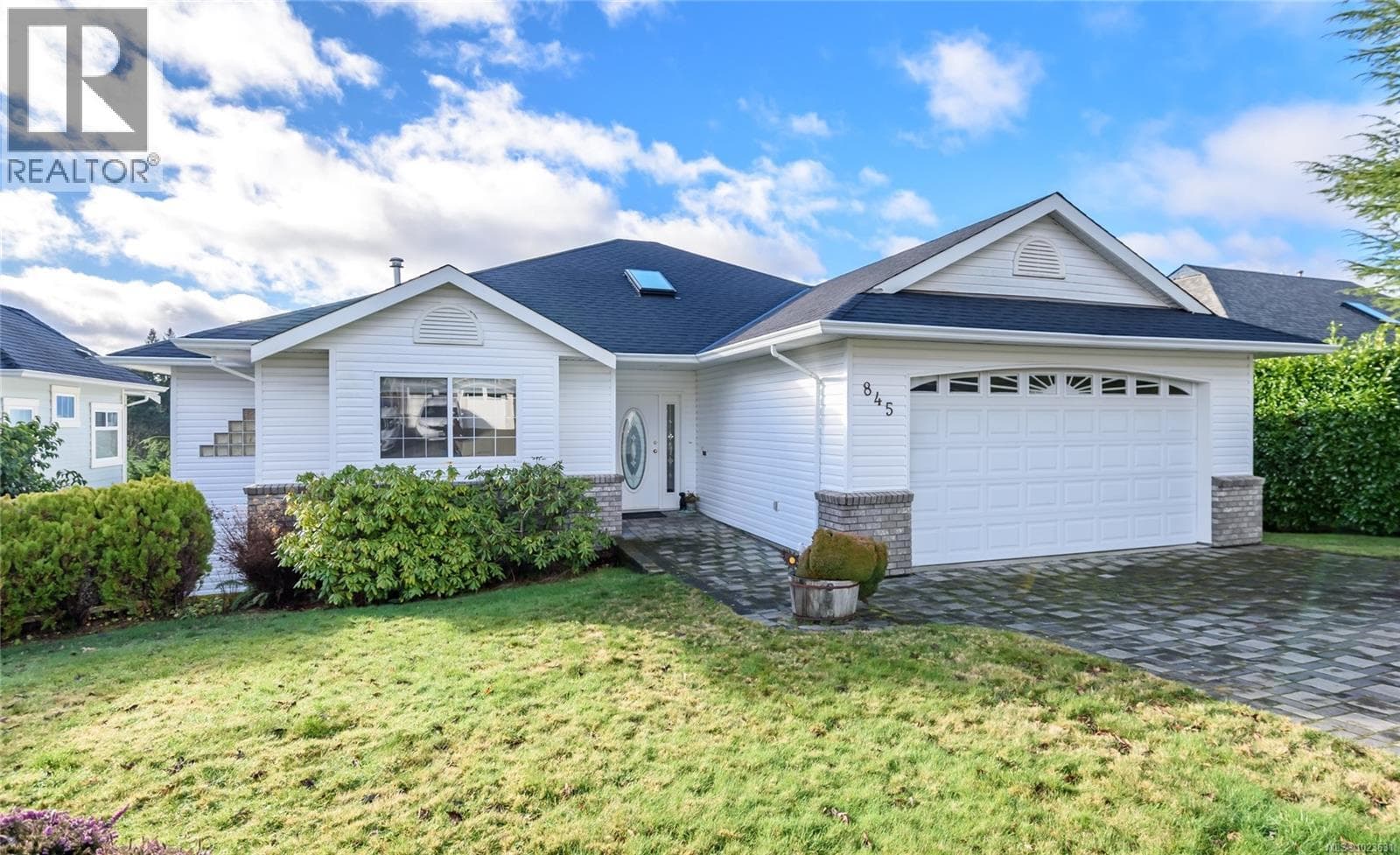 845 VIEW AVENUE in 