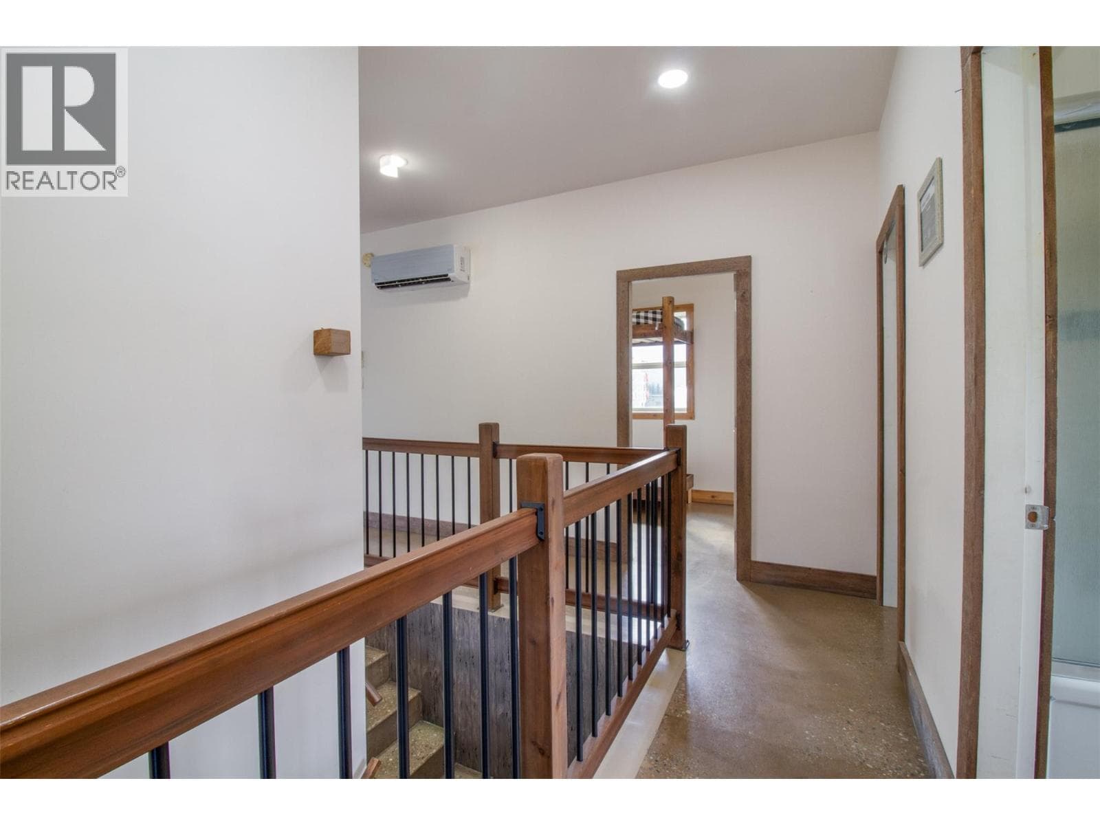 1905 HAY ROAD, Interior REALTORS® — photo 3