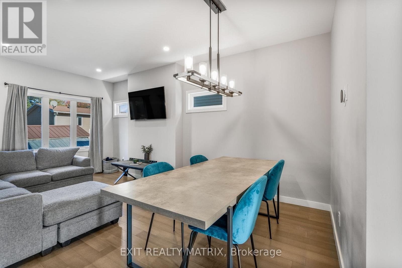 16 LIVYA STREET — photo 4