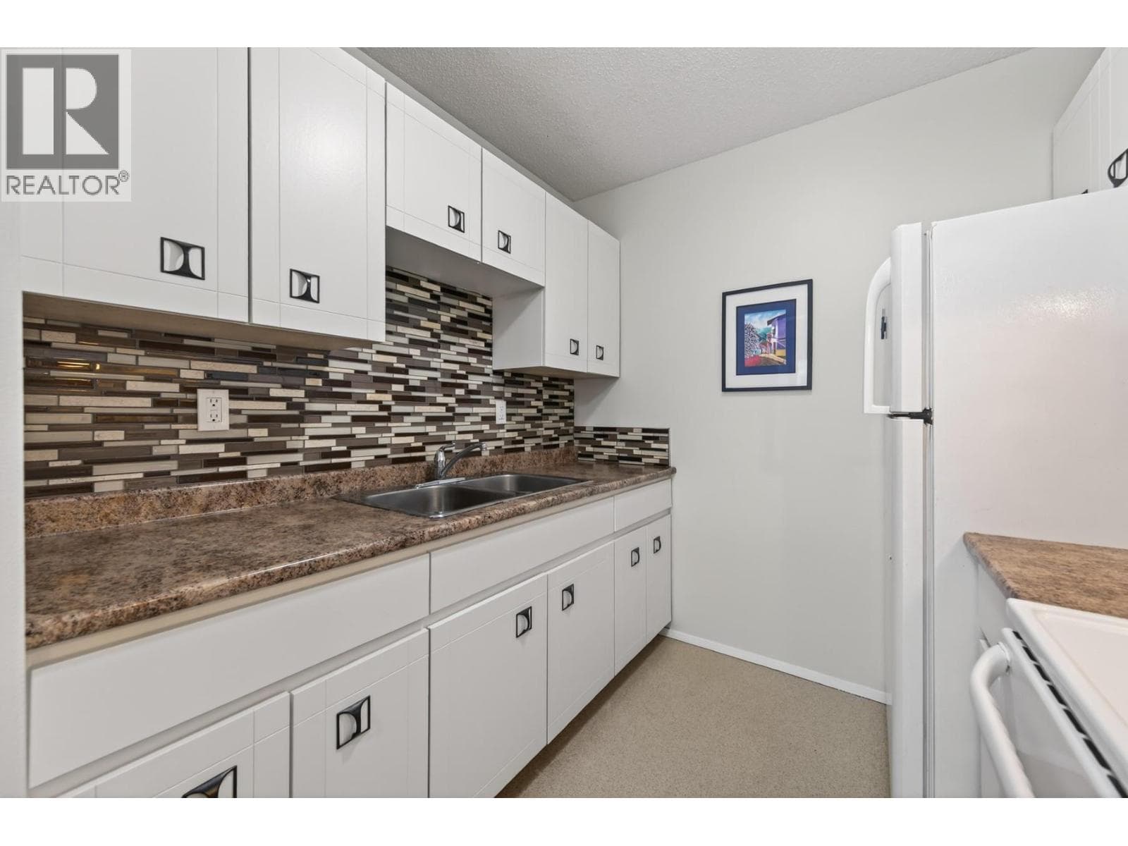 751 GRANDVIEW Terrace Unit# 308 — photo 3