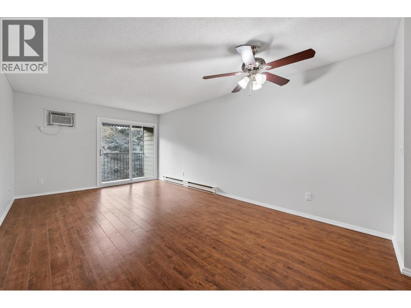 751 GRANDVIEW Terrace Unit# 308 — photo 5