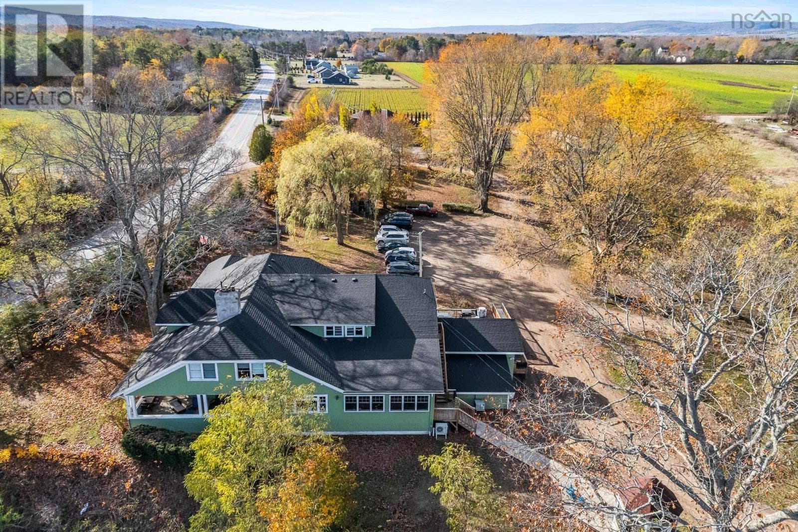 8979 HIGHWAY 201 in 