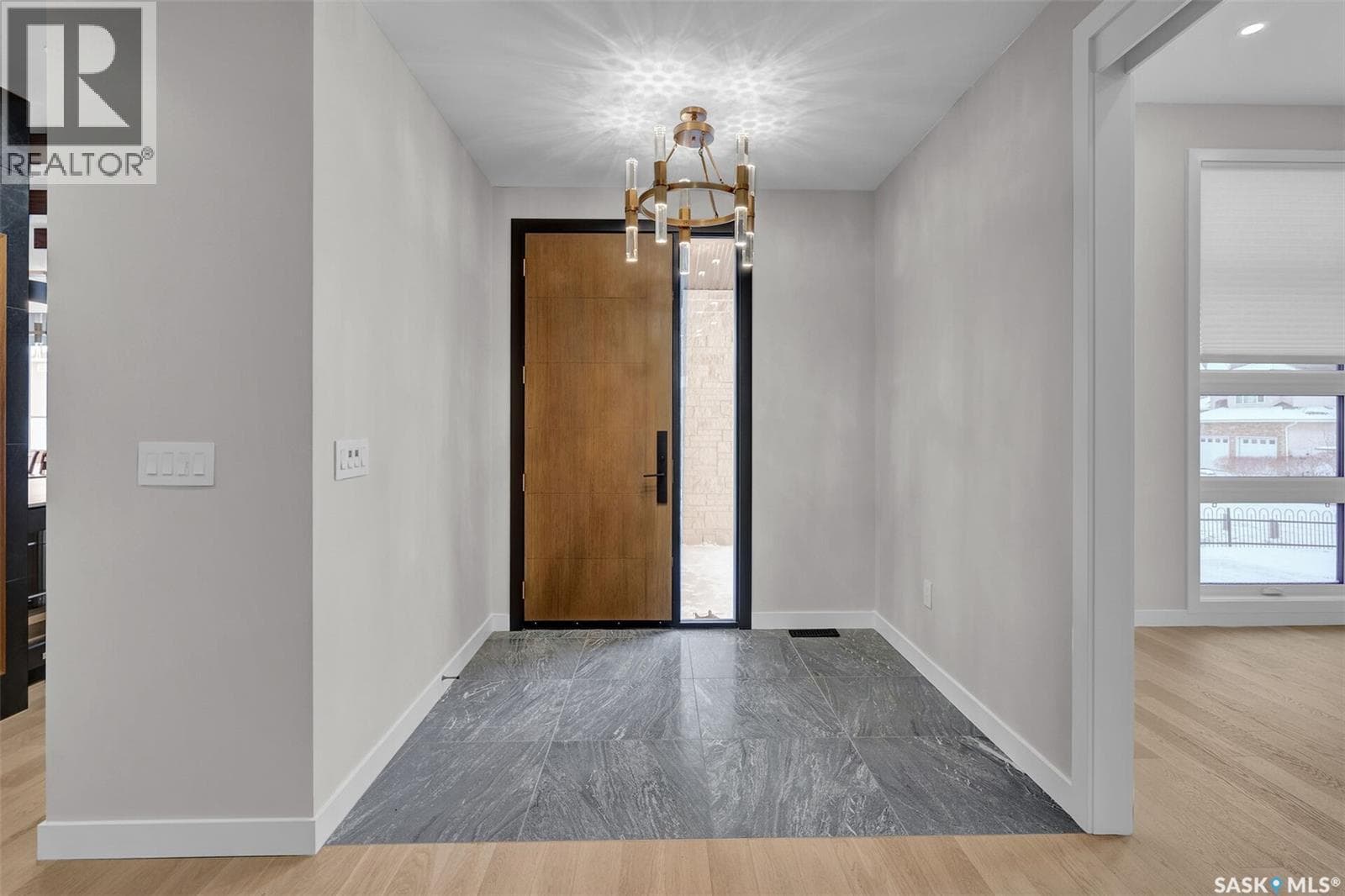 8267 WASCANA GARDENS POINT — photo 3