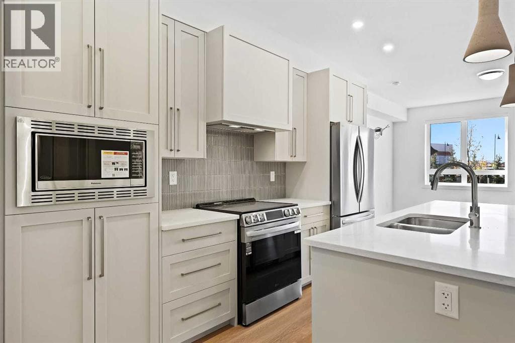1116, 520 Reynolds Avenue SW in 