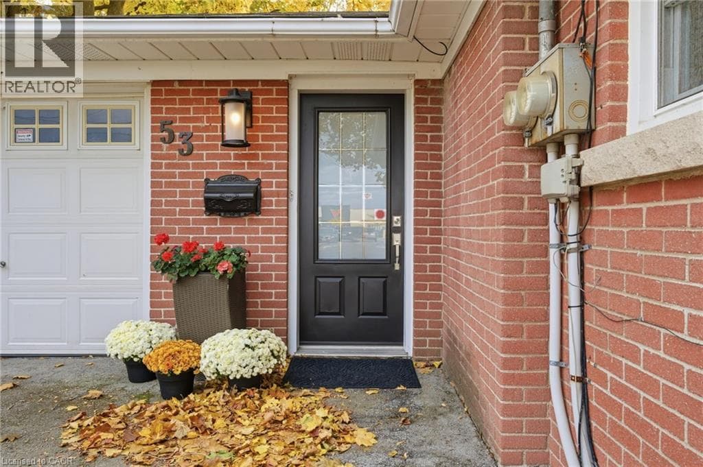 53 LIVINGSTON AVENUE — photo 3
