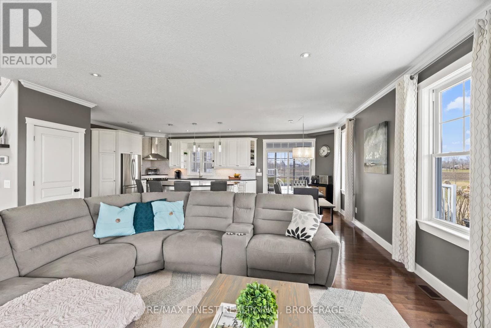 29 CUMMINGS ROAD, Kingston — photo 5