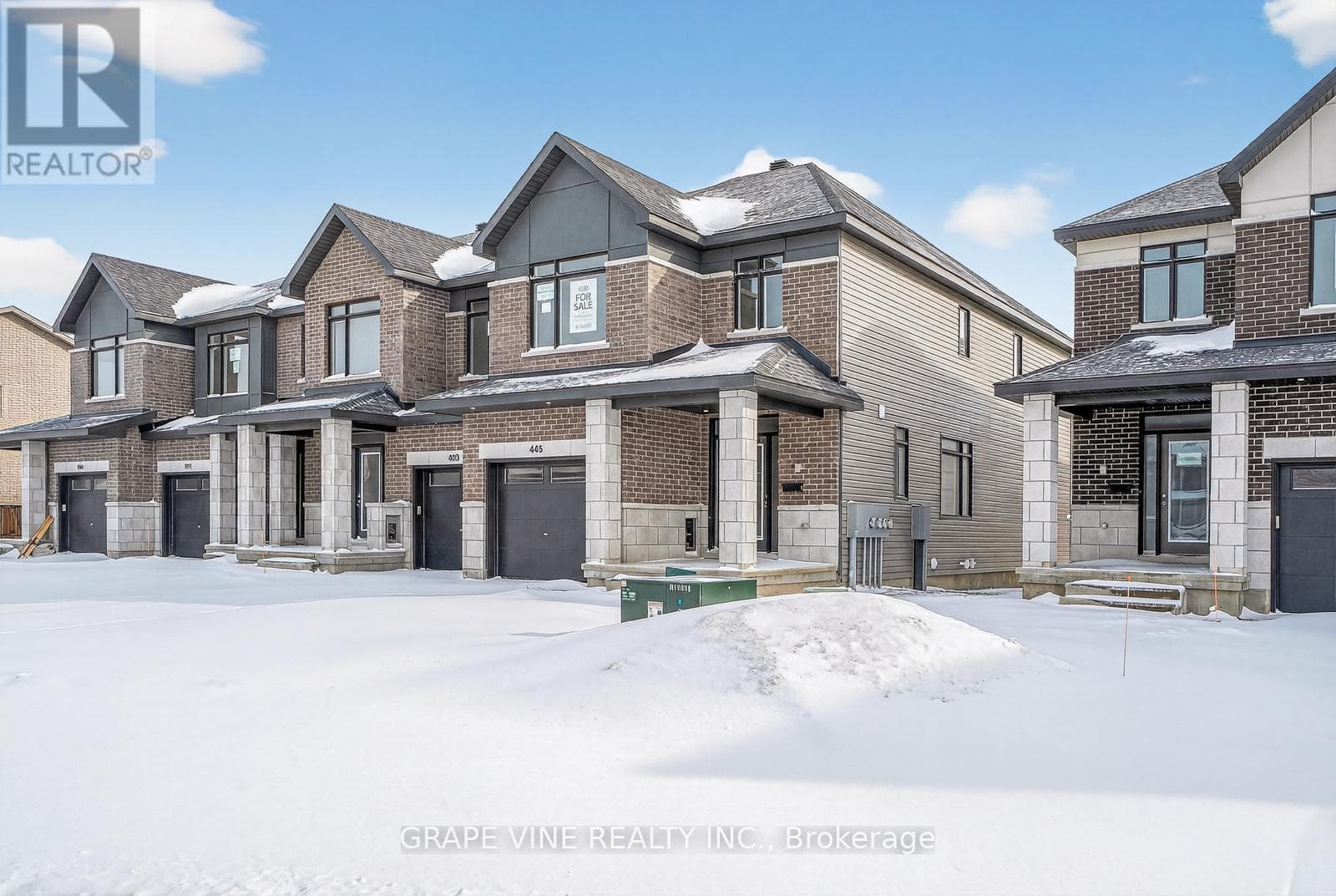 445 HARESFIELD COURT — photo 2