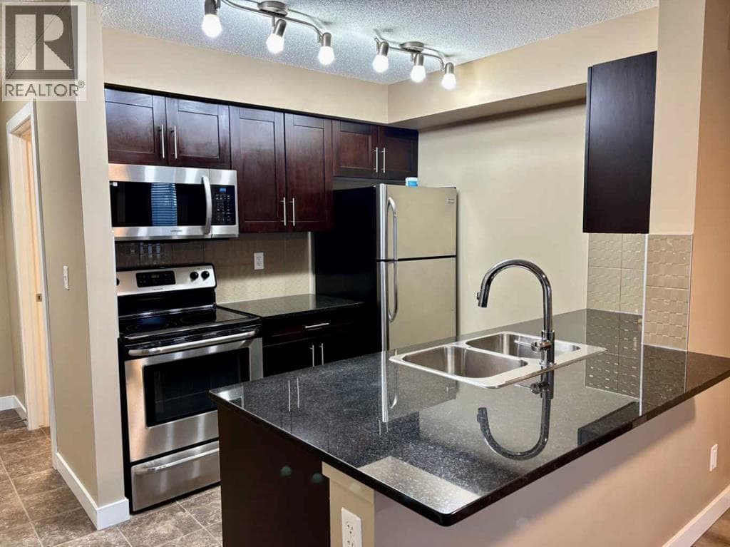 1112, 81 Legacy Boulevard SE — photo 5