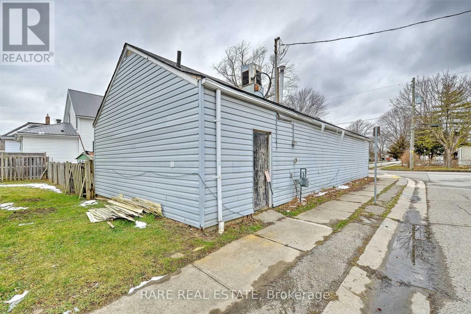 280 PARK STREET, Toronto — photo 2