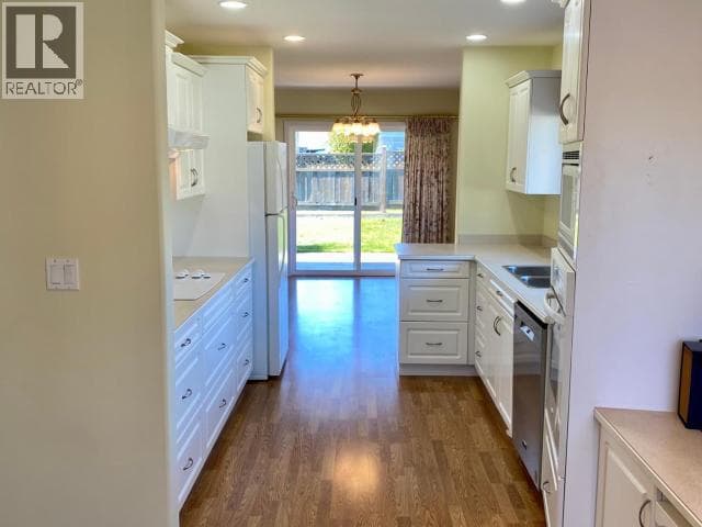 12-4897 ONTARIO AVE, Powell River — photo 4