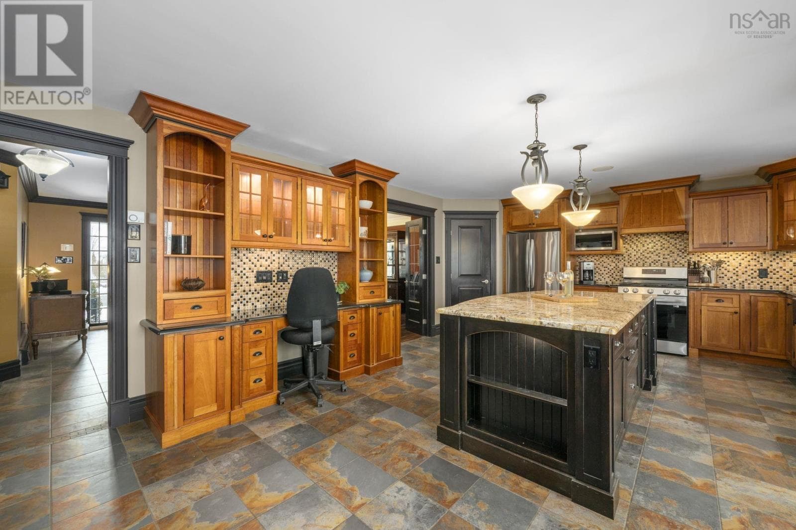 38 DALHOUSIE AVENUE — photo 3