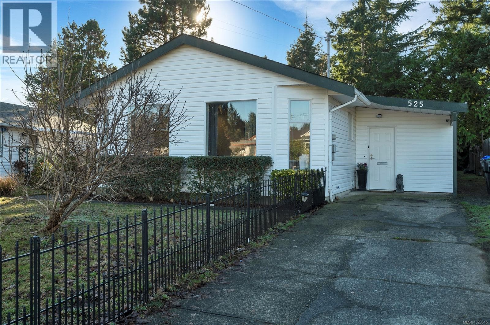 525 CHEMAINUS CRESCENT in 