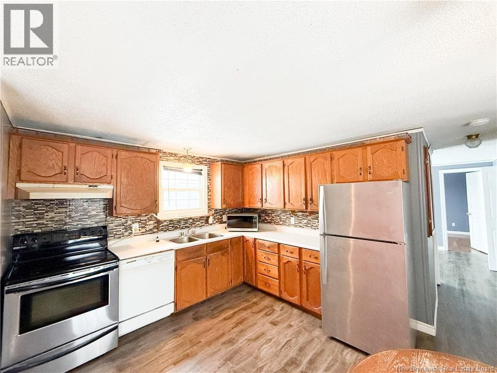 5 Brookview Avenue — photo 5