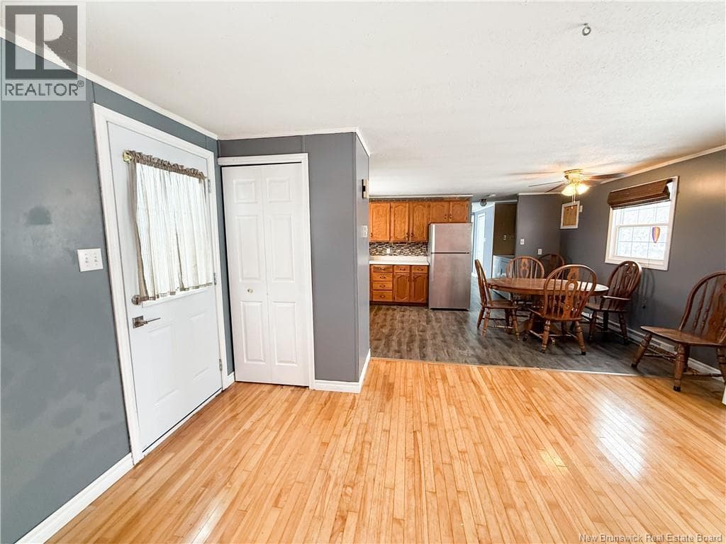 5 Brookview Avenue — photo 4