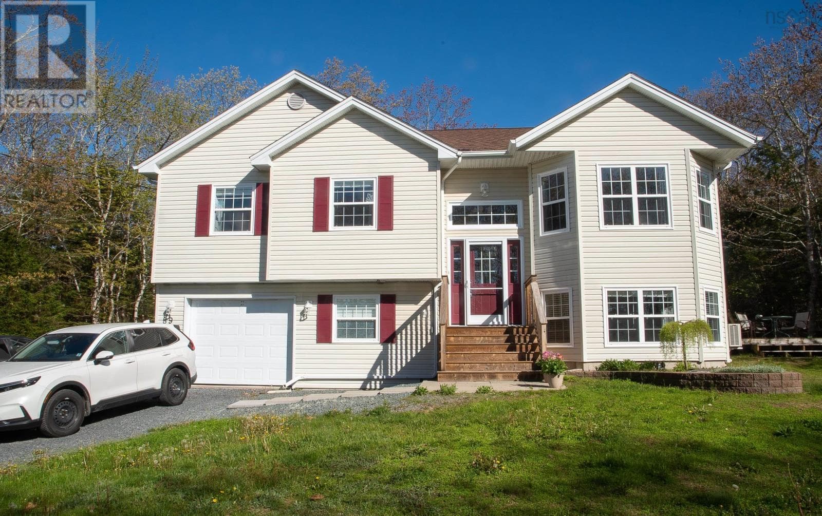 89 CLEARWOOD COURT in HEAD OF ST MARGARETS BAY