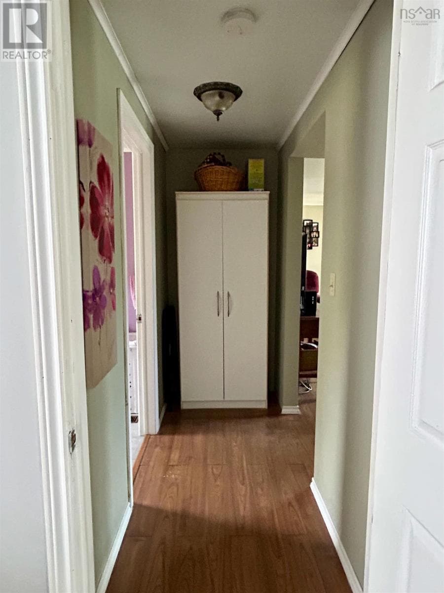 55 NEWELL ROAD — photo 3