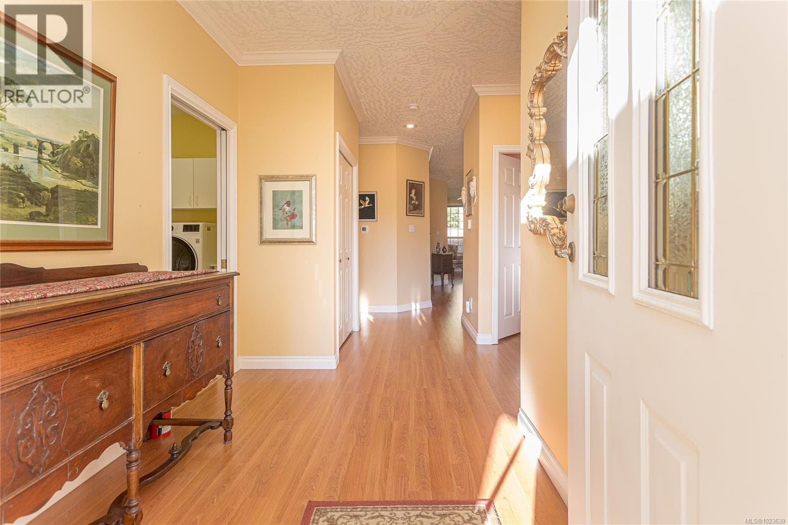 30 2979 River Rd — photo 4
