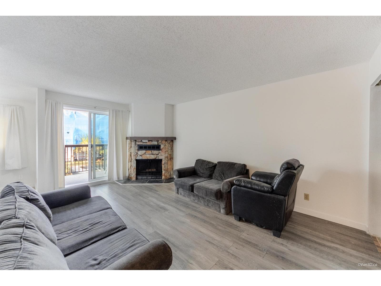 203 7162 133A STREET, Fraser Valley — photo 5