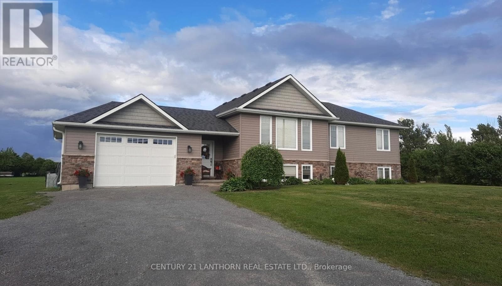 20846 LOYALIST PARKWAY — photo 5