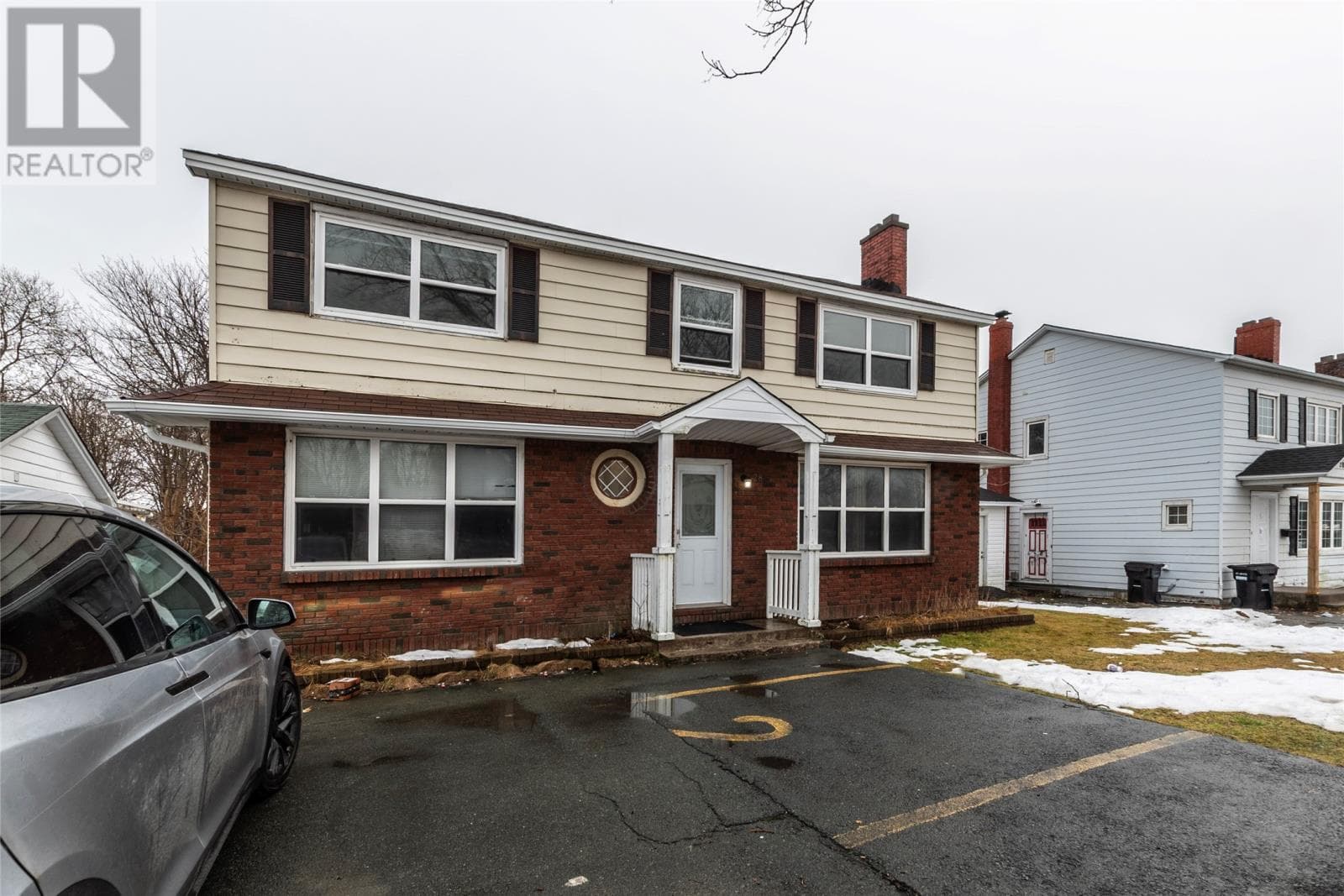 285 Elizabeth Avenue in Whiteway Street
