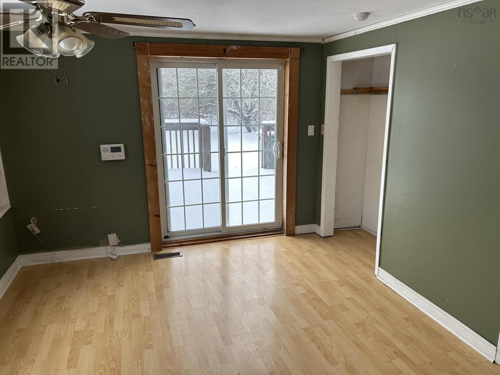 1101 WYVERN ROAD — photo 2