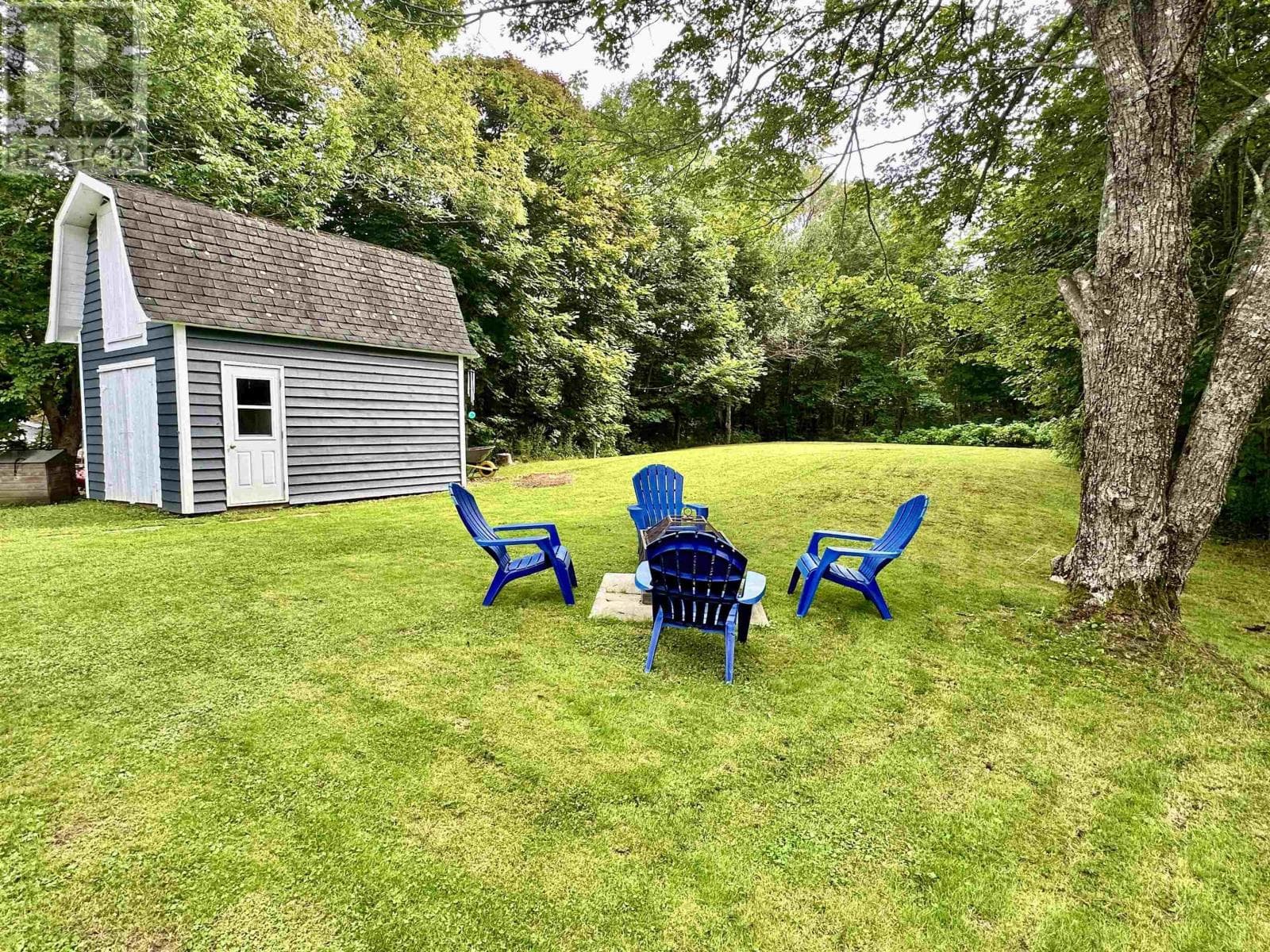 178 SHORE ROAD — photo 2