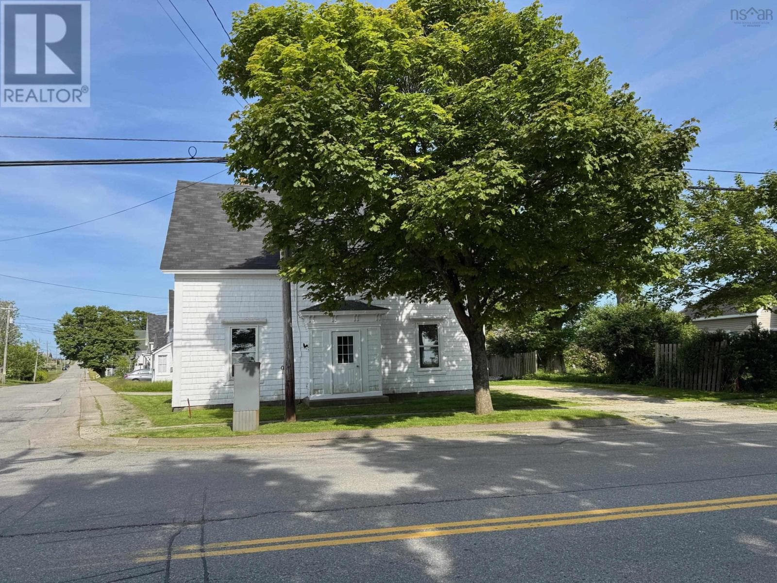 29-31 Main Street, 3 Kempt Street — photo 2