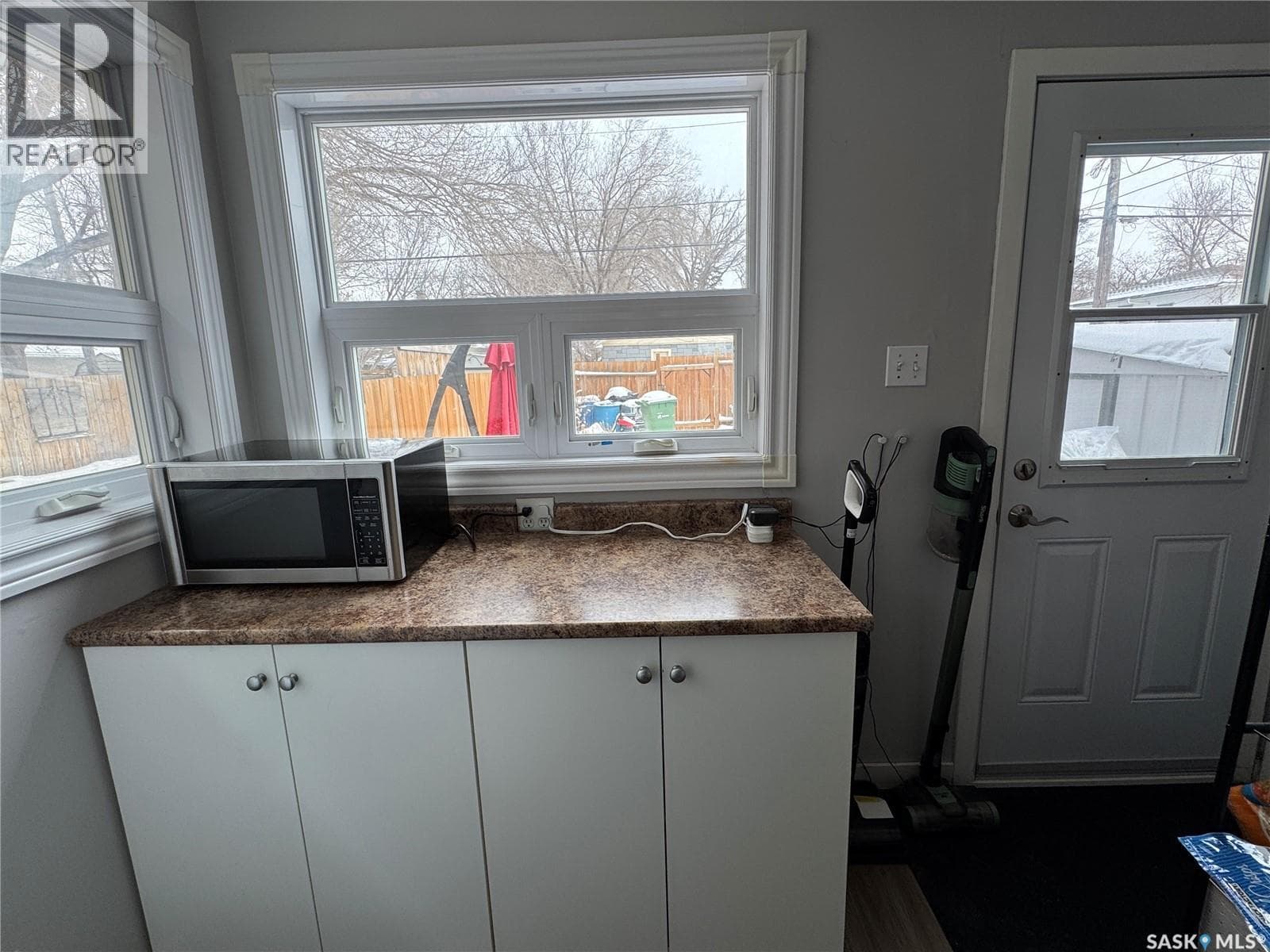 675 PASQUA STREET — photo 5