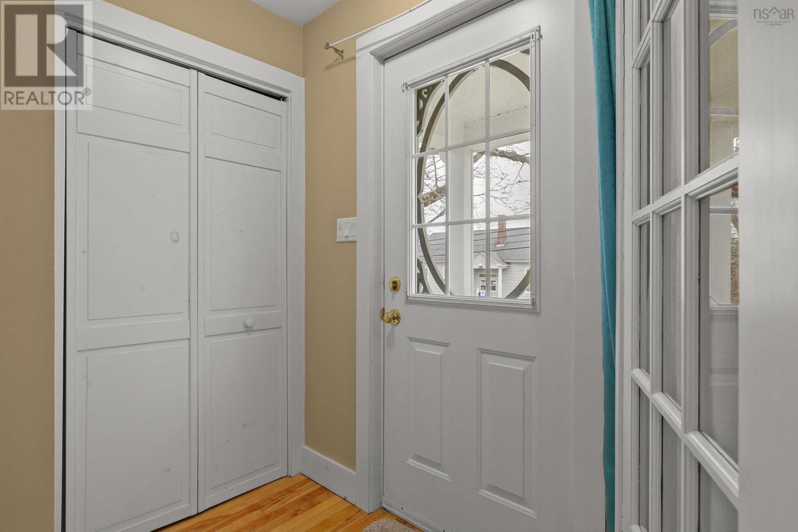 181 CENTRAL STREET — photo 4