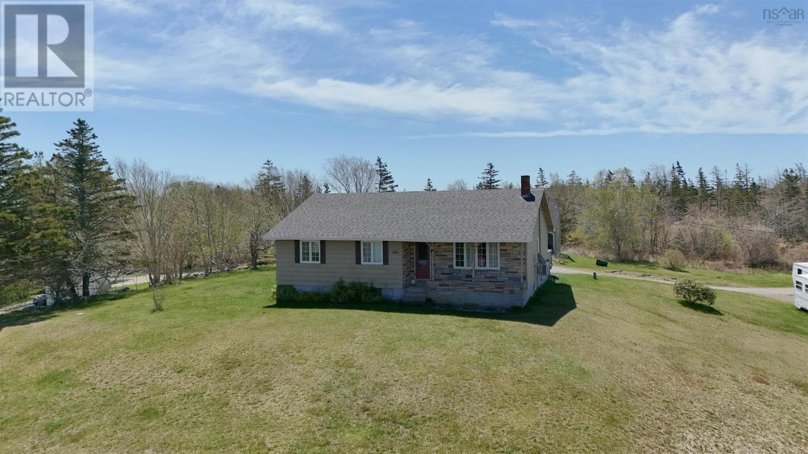 144 ROAD DE LEST, NSAR — photo 2